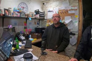 Owosso's Giant Muffler Man: Michigan Roadside Icon Safem Fabrication - Precision Engineering & Custom Manufacturing Solutions Owosso's Giant Muffler Man: Michigan Roadside Icon | Safem Fabrication - Precision Engineering & Custom Manufacturing Solutions