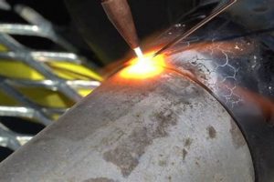 Pro Welding a Muffler Fix: Extend Exhaust Life! | Best Mufflers for Cars & Trucks | Performance, Sound & Durability Upgrades