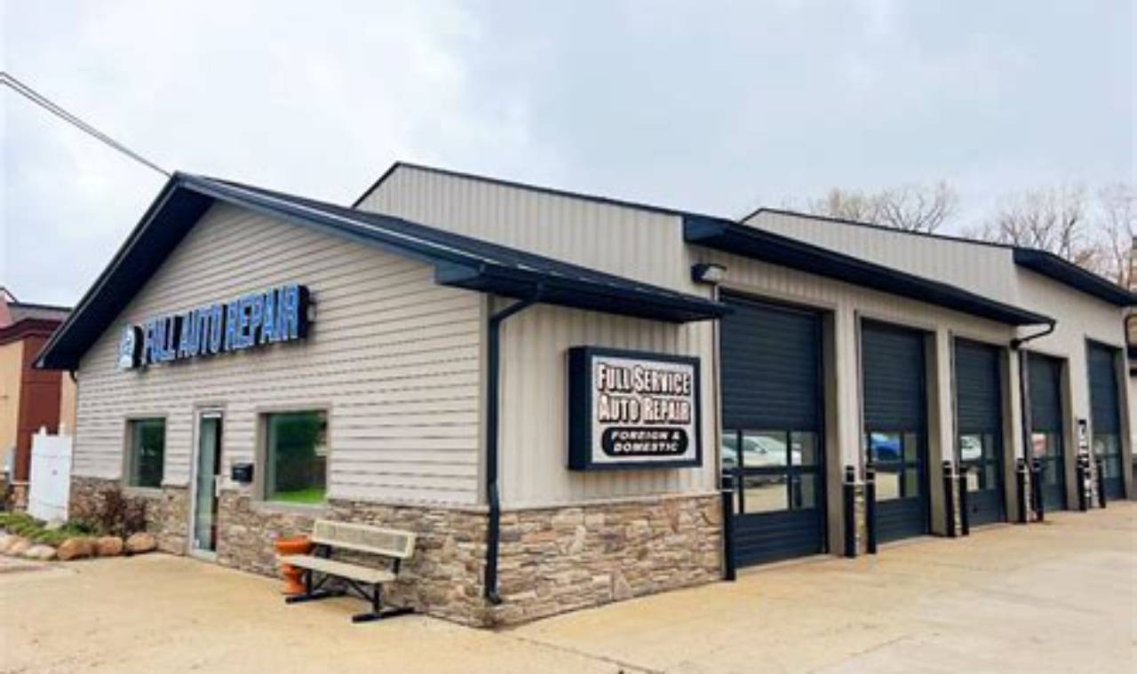 Fenton MI Muffler Experts: Go For Top Exhaust Service | Best Mufflers for Cars & Trucks | Performance, Sound & Durability Upgrades